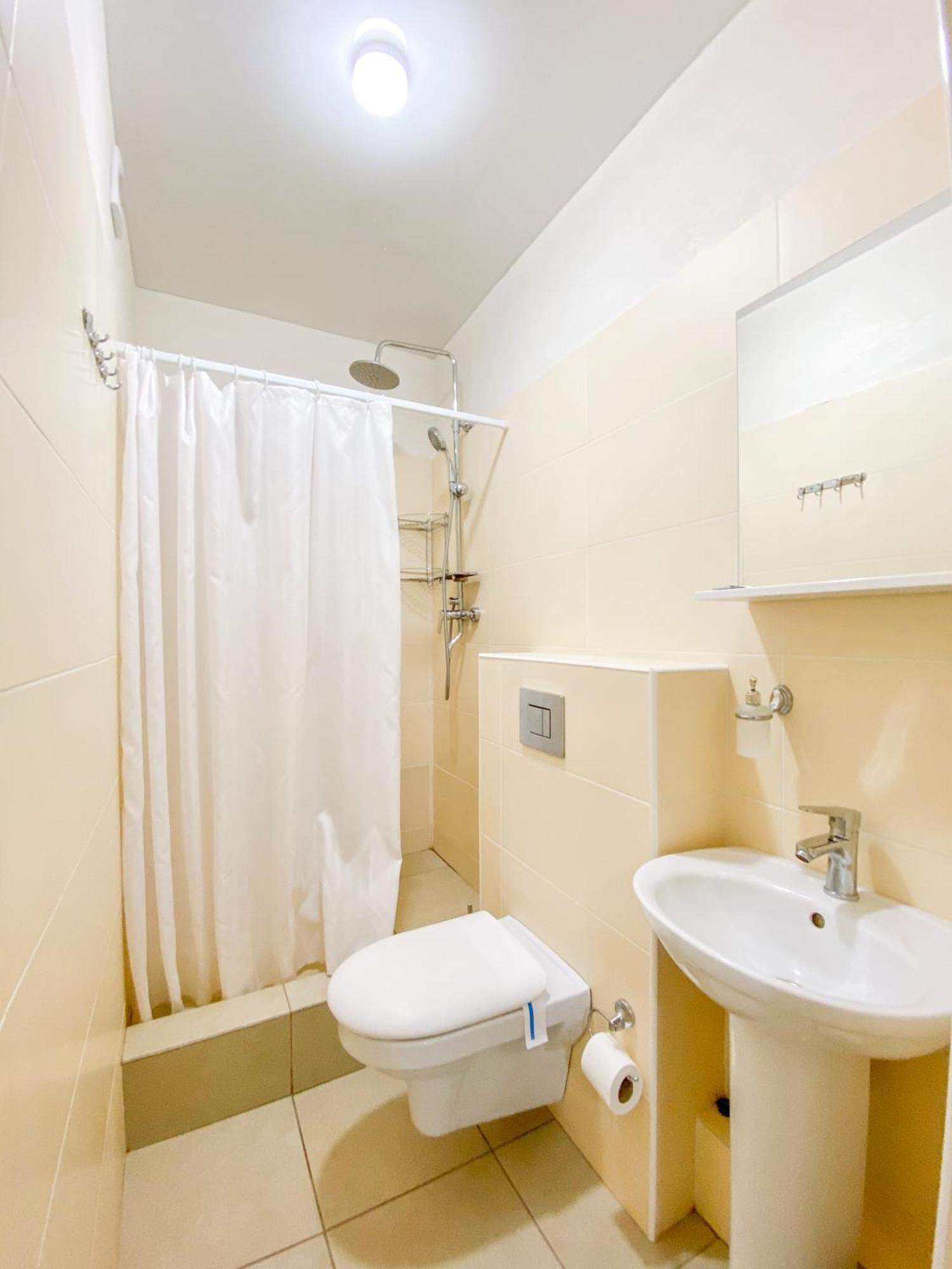Shpinat Hotell Odessa Exteriör bild
