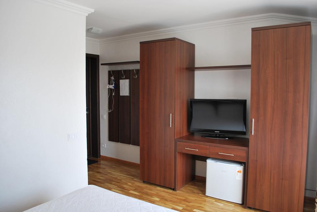 Shpinat Hotell Odessa Rum bild